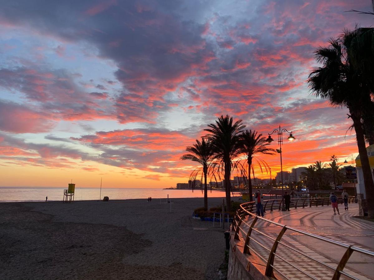 Benalmadena Bolboreta Studio Apartment Bagian luar foto